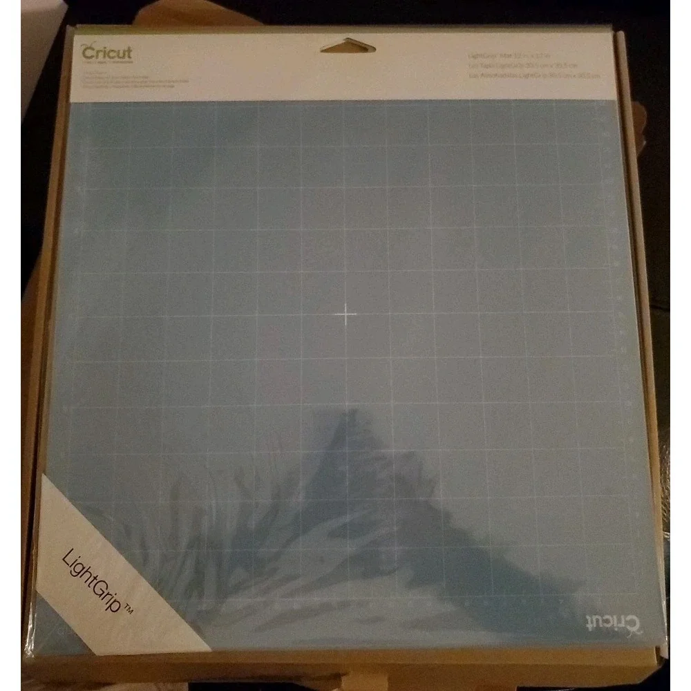 Cricut Bundle Includes Mat,Kraft Board Sampler,Foil,Transfer Kit,Scraper/Spatula
